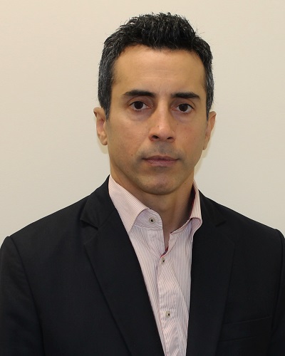 Dr Roberto Aguilera
